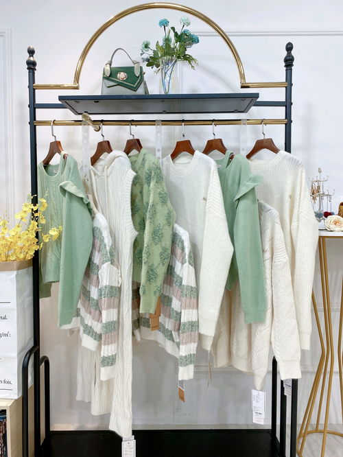 2021秋冬高端品牌女裝一手貨源指南 精準(zhǔn)走份批發(fā)的行業(yè)趨勢與實操策略